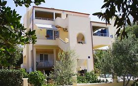 Apartments Villa Damir